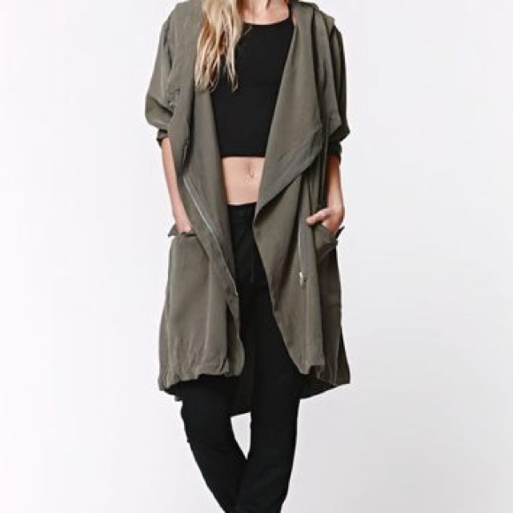 LA Hearts Long Anorak | Olive